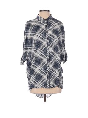 Oddi 3/4 sleeve button up shirt